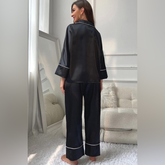 Contrast Piping Button-Up Top and Pants Pajama Set - Picture 2 of 13